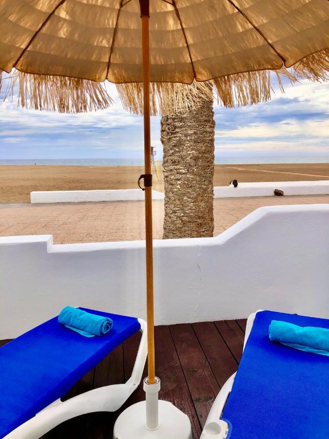 Luxury Suite Sea Front III Playa Honda  Kültér fotó