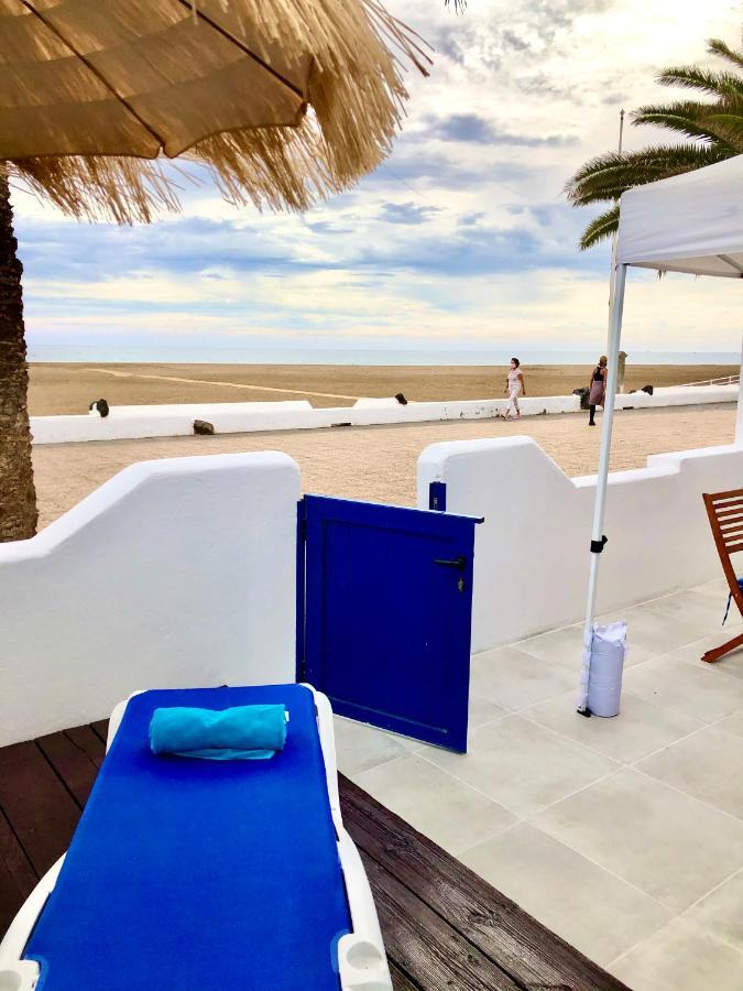 Luxury Suite Sea Front III Playa Honda  Kültér fotó